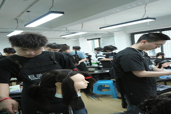 學理發有多少人放棄了